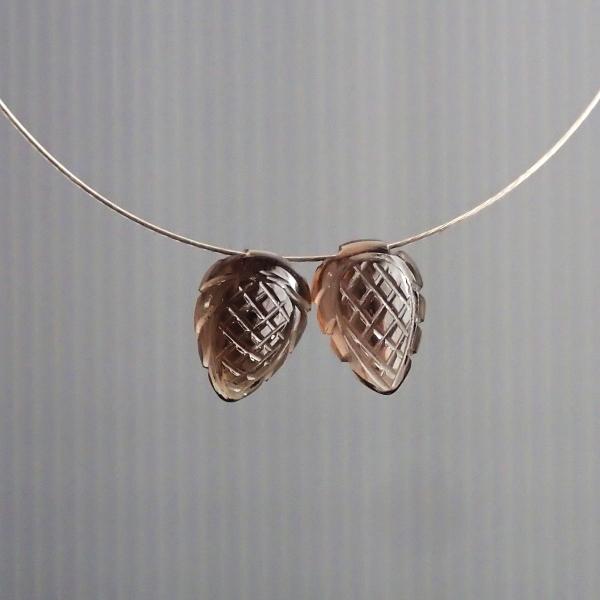 9121-《天然石トップホール》　スモーキークォーツ（特殊カービング）約１０．７ｘ７．６（０．９ｇ）２個/１セット |  | 03