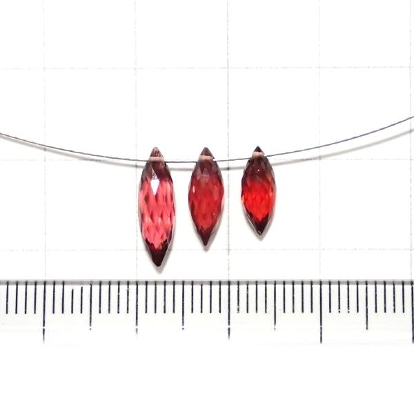 9143-《天然石Special》　ルベライト　12.9x4.1ｍｍ／10.6x3.9ｍｍ／9.7x3.9mm　計0.9ｇ　３個/１パック |  | 01