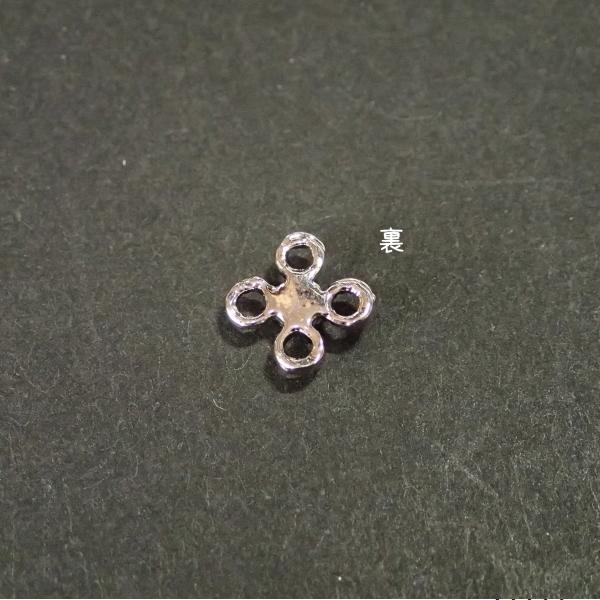 9147-《ラインストーン》　コネクターパーツ　銀色　９mm　１個 |  | 01