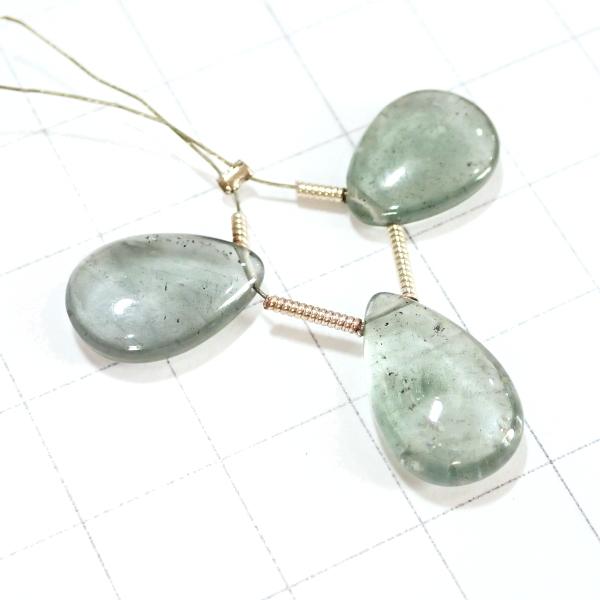 9172-《天然石トップホール》　モスアクアマリン　フラットドロップ　３個/１セット |  | 02