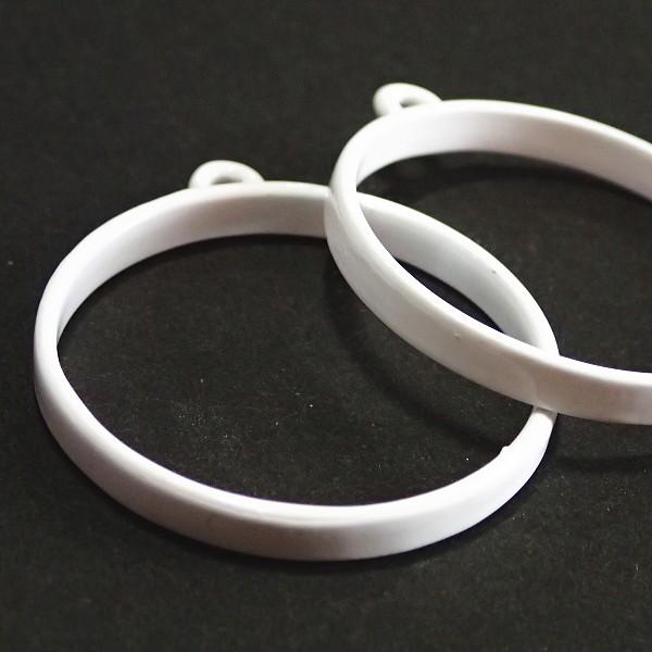 9854-［セッティング］　空枠　ラウンド　底なし　ホワイト　３０mm（内径）　２個/１パック |  | 01