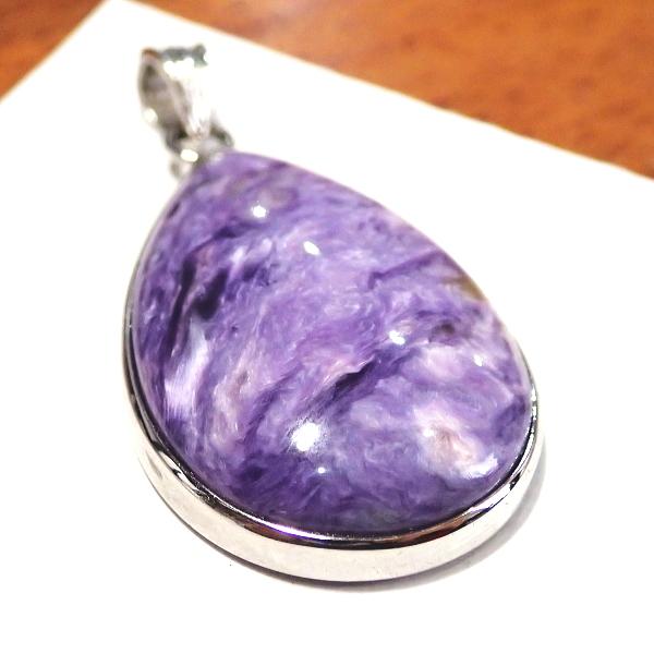 9855-《天然石ペンダント》　チャロアイト　シルバーペンダントトップ　３０ｘ２０mm（８．６ｇ）　１個 |  | 01