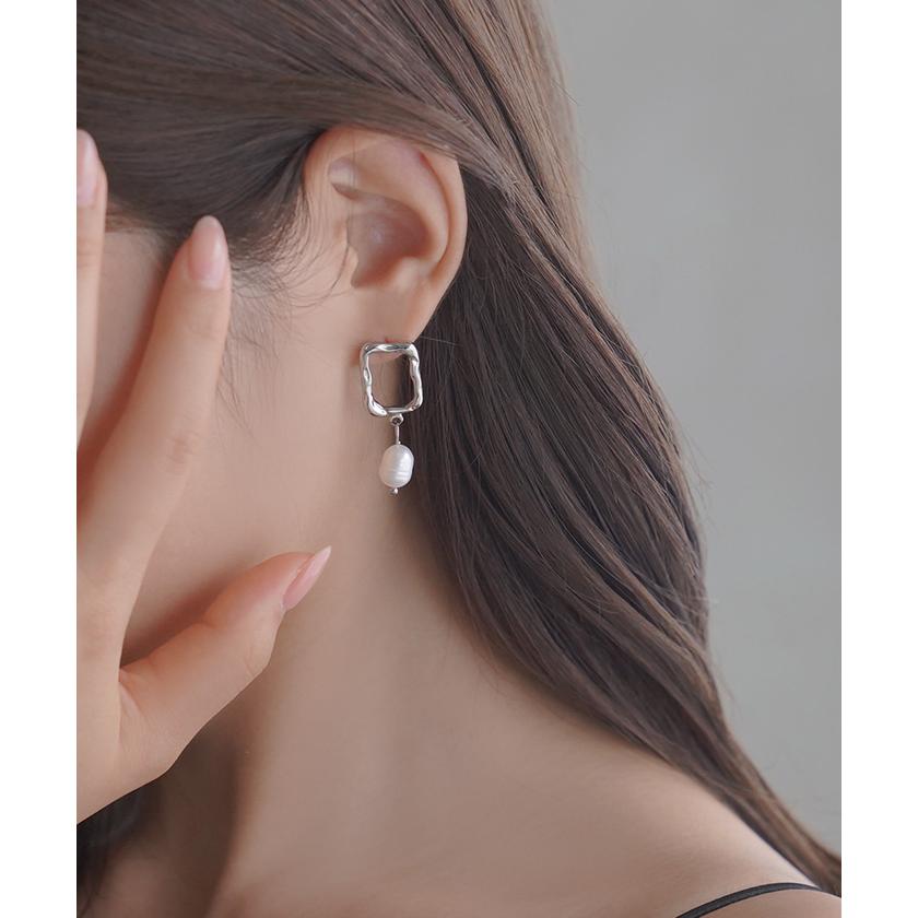 ピアス パール アクセサリー レディース ぶら下がり パールピアス 真珠 大ぶり アクセ おしゃれ ニュアンス 人気 両耳用 変形 揺れる ゆれる スウィング | HUG.U | 14