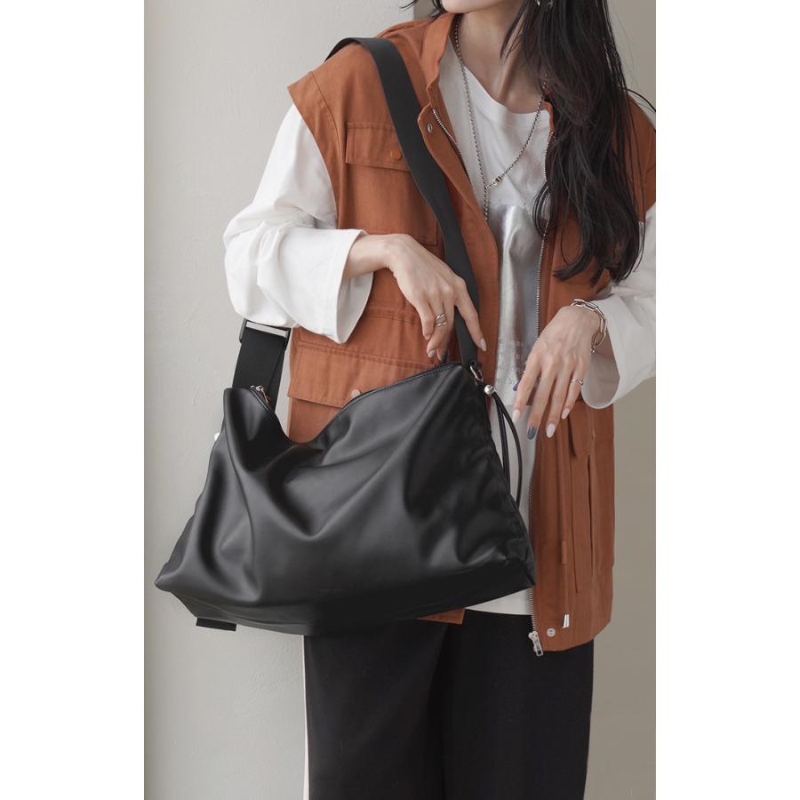 HUG.U（ハグユー） ショルダーバッグ レディース レザー 風 バッグ 大