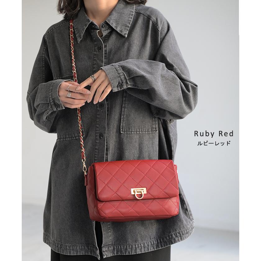 グレーのハンドバッグ 調整可能チェーン付き HUG.U（ハグユー） ショルダーバッグ チェーン 2WAY レザー 風