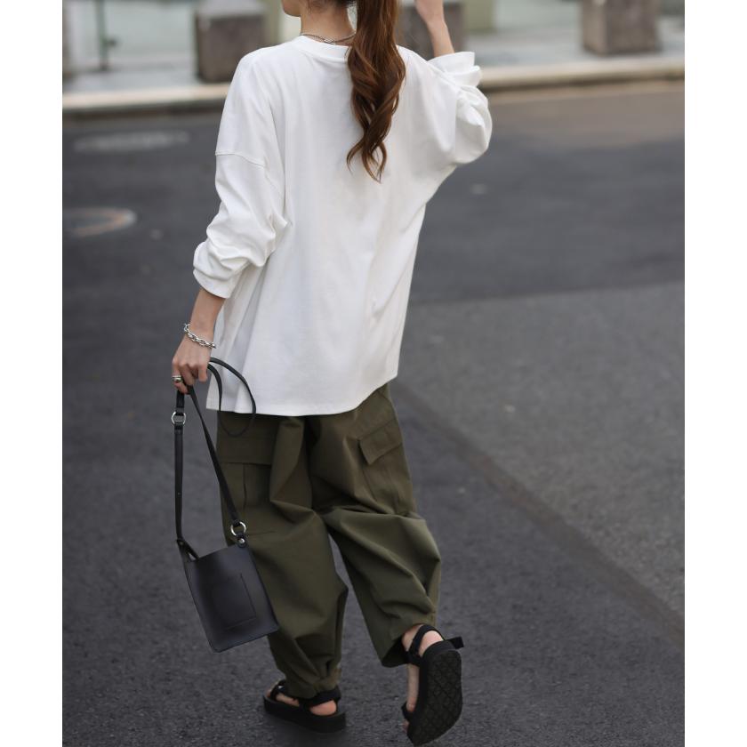 トップス レディース カットソー ロンT オーバーサイズ Tシャツ 長袖 チュニック 無地 Uネック 体型カバー | HUG.U | 17