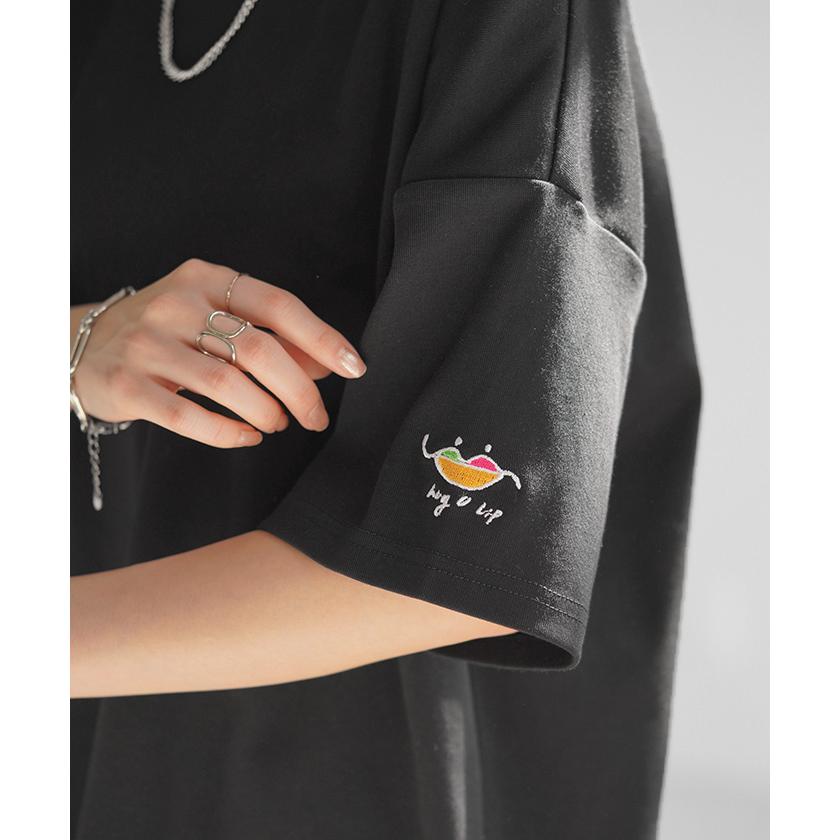 美品✨バーバリーロンドン Tシャツ カットソー トップス 刺繍ロゴ 黒 タック 美品】バーバリーロンドン カットソー トップス Tシャツ 刺繍