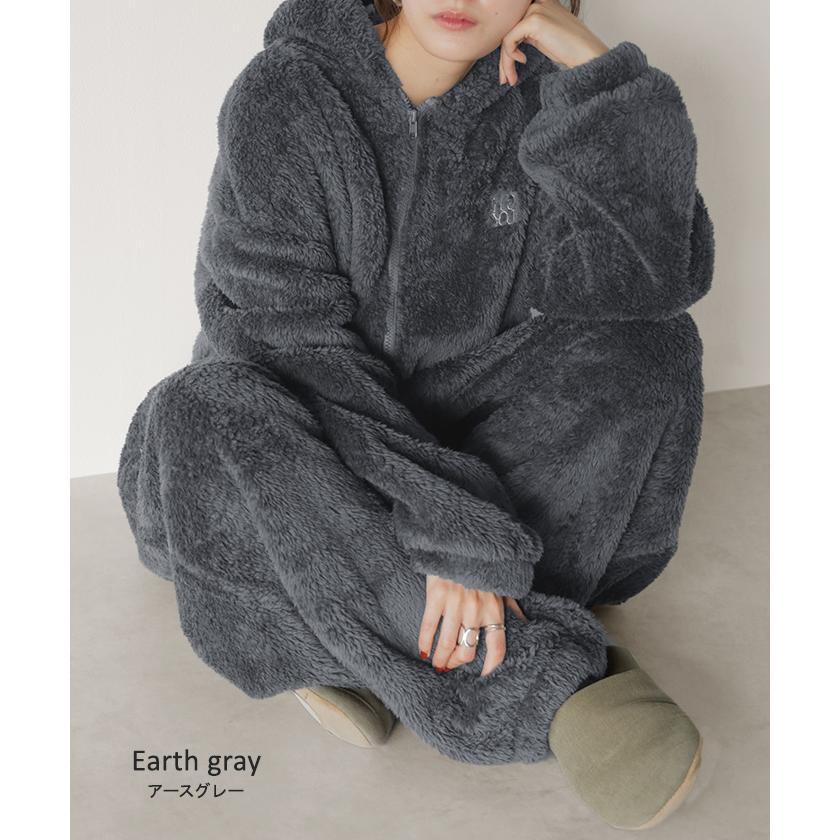 ルームウェア パジャマ 着る毛布 レディース オールインワン ロング ロゴ つなぎ 刺繍 洗濯機可 無地 長袖 リブ 部屋着 防寒 モコモコ ナイトウェア | HUG.U | 23