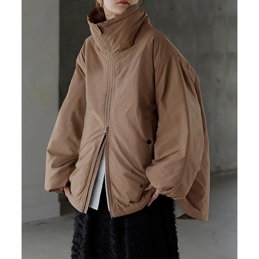 アウター 撥水 中綿 ボリュームスリーブ ジャケット レディース ロング キルティング 軽量 あったか 無地 長袖 羽織 ハイネック チュニック オーバーサイズ | HUG.U | 07