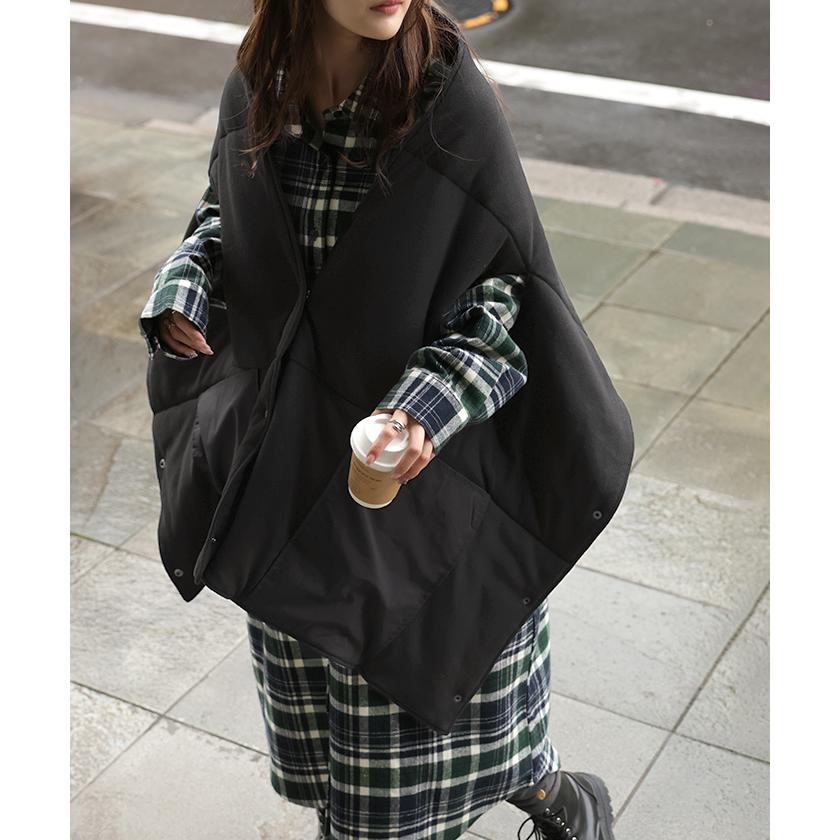 ベスト 着るマフラー ボレロ レディース ロング 3WAY アウター ジャケット ショール リバーシブル フリース 中綿 大判 ブランケット 前開き 羽織 | HUG.U | 09