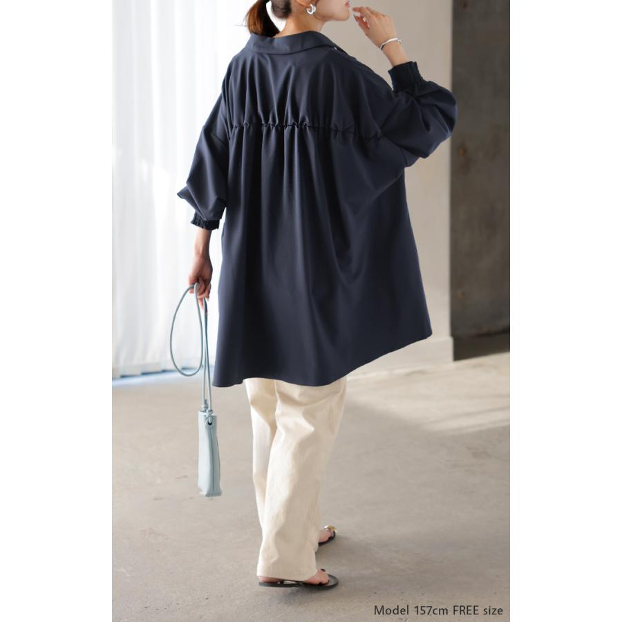 シャツ レディース バックシャン チュニック ブラウス トップス シャーリング ギャザー ロング ロングシャツ 長袖 無地 羽織 ライトアウター きれいめ ぽわん袖 | HUG.U | 23