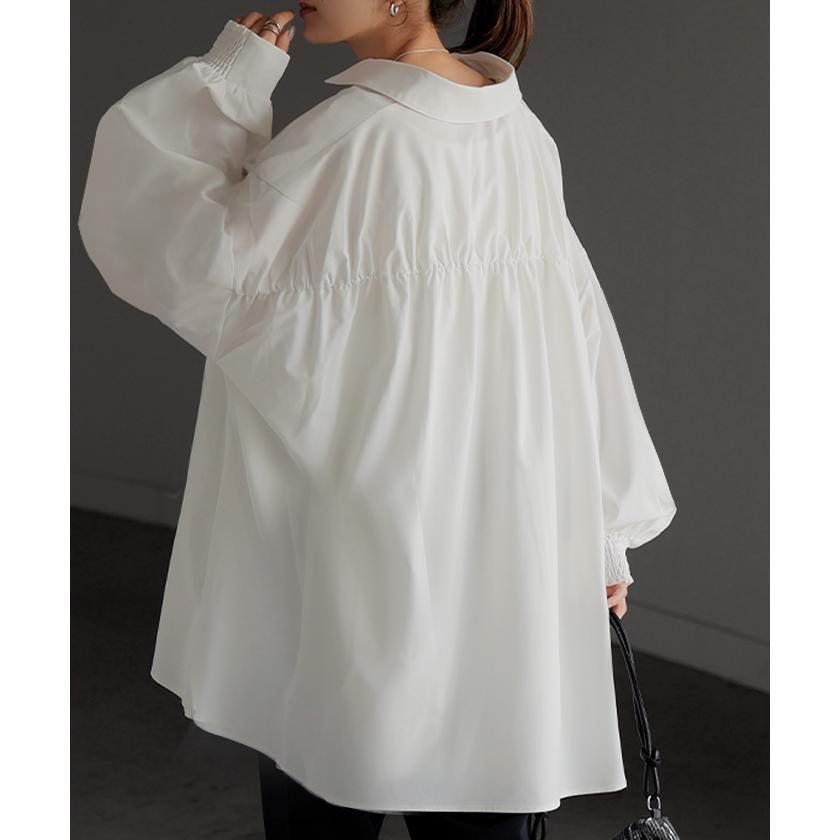 シャツ レディース バックシャン チュニック ブラウス トップス シャーリング ギャザー ロング ロングシャツ 長袖 無地 羽織 ライトアウター きれいめ ぽわん袖 | HUG.U | 08