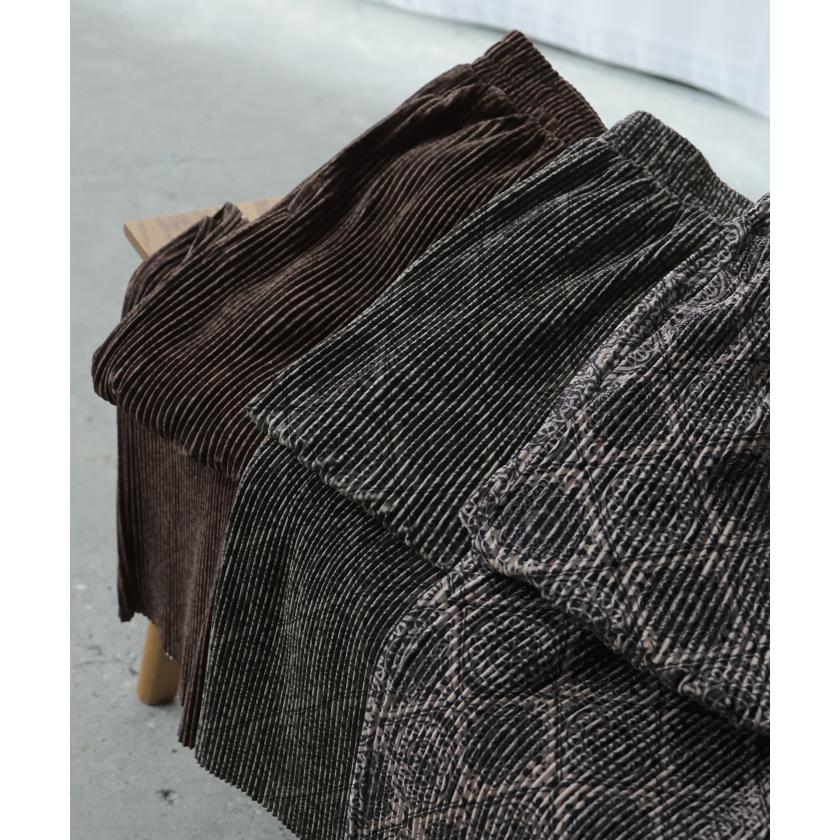 パンツ ワイド 切れる 総柄 スエードライク レディース ワイドパンツ ロング ロングパンツ ボトムス ボトム 柄 微起毛 プリーツ ストレート ズボン イージーケア | HUG.U | 09