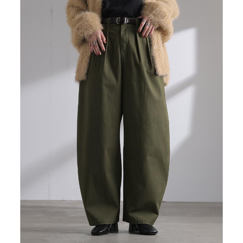 パンツ バレルレッグ レディース ストレッチ ボトムス カーブパンツ 綿 混 テーパード バレルパンツ タックパンツ インタック 体型カバー 脚長 ハイウエスト | HUG.U | 08