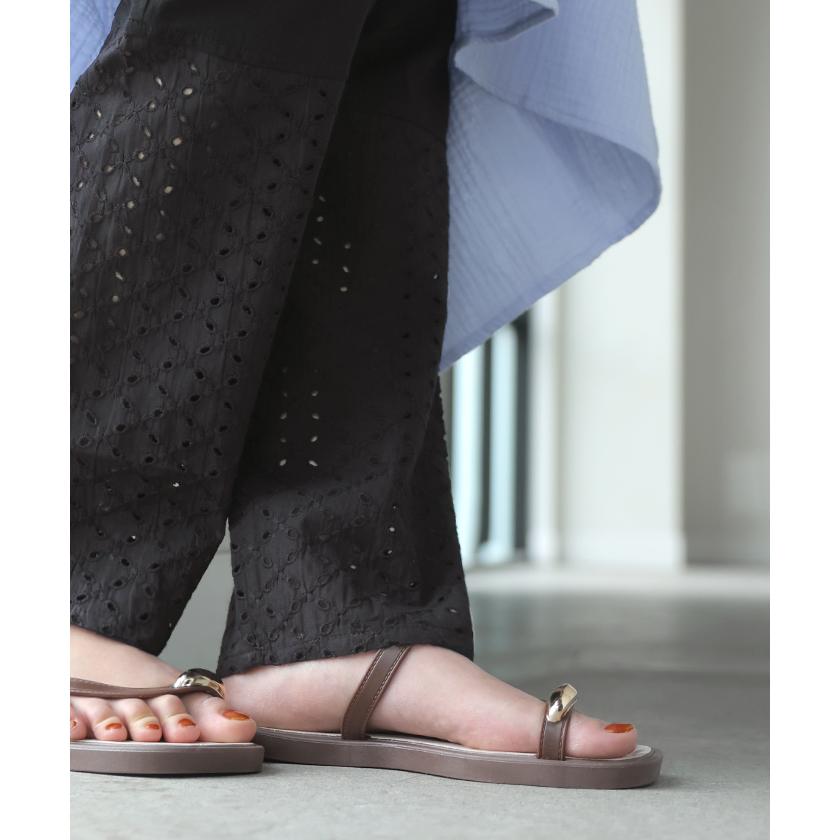 ペチパンツ レース レディース パンツ ボトムス インナーパンツ 重ね着 レイヤード 裾レース ペチコート パンツ 透け防止 テーパード 涼しい 軽い ウエストゴム | HUG.U | 17