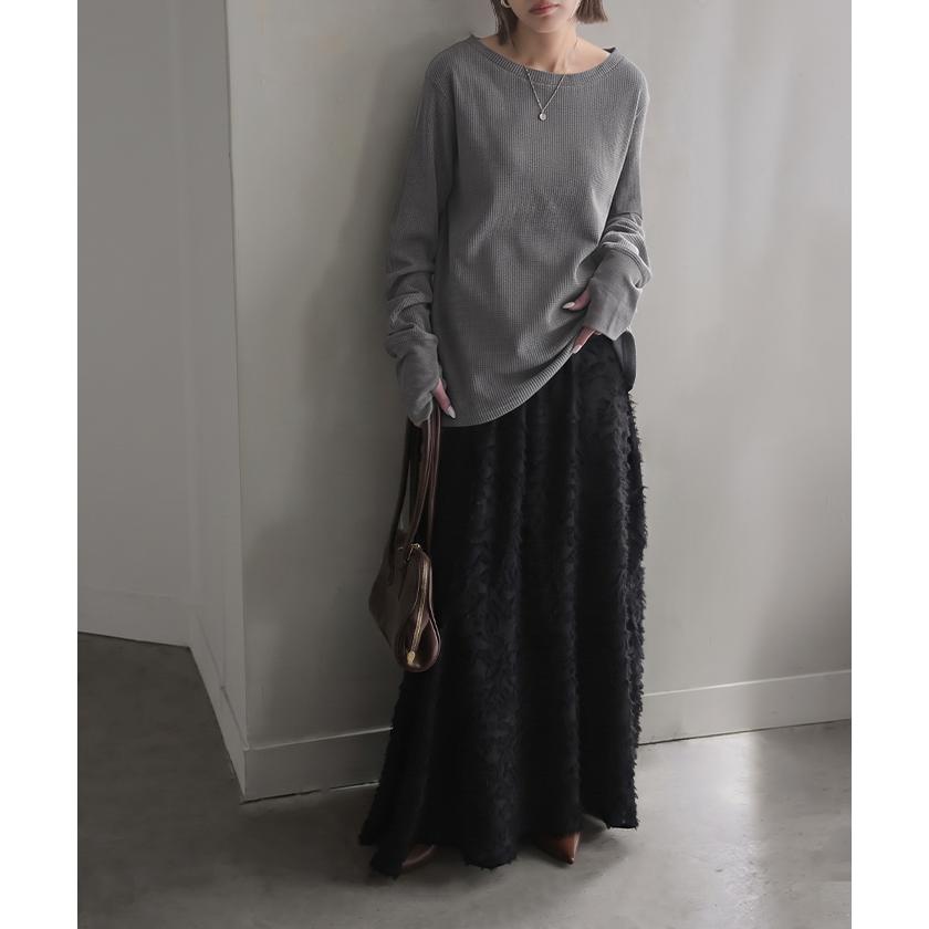 ロンT ワッフル レディース トップス カットソー 長袖 指穴 フィンガーホール サムホール すっきり クルーネック ボートネック 無地 サーマル レイヤード 重ね着 | HUG.U | 19