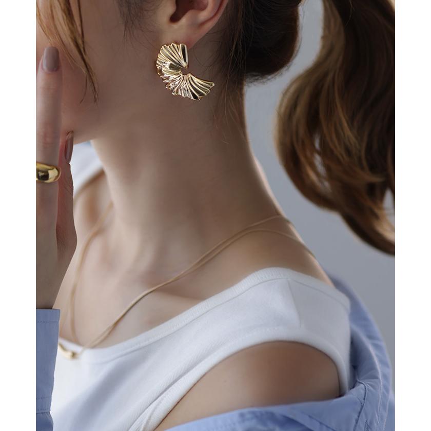 ピアス アクセサリー シルバー ゴールド シルバーアクセサリー 大ぶり カーブ ウェーブ アクセ ハーフムーン | HUG.U | 11