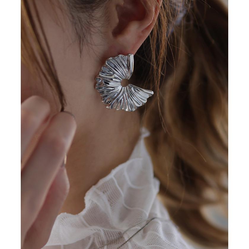 ピアス アクセサリー シルバー ゴールド シルバーアクセサリー 大ぶり カーブ ウェーブ アクセ ハーフムーン | HUG.U | 06