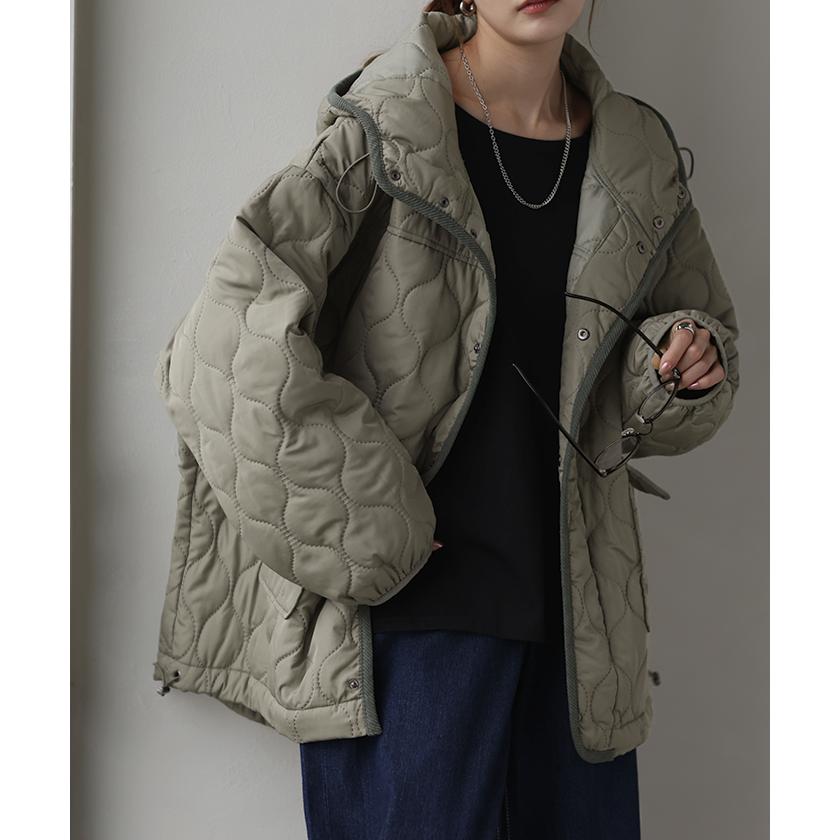 ジャケット キルティング コート レディース アウター ジャンパー キルト フード 無地 刺繍 オーバーサイズ Vネック 中綿 羽織 暖かい ロング ミリタリー | HUG.U | 07