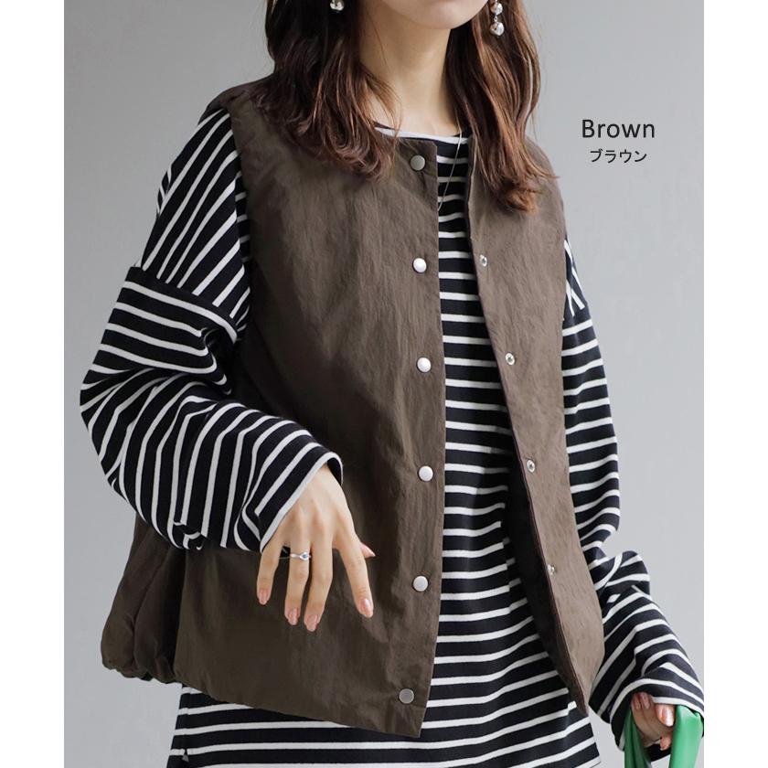 ベスト 軽量 中綿 レディース トップス レイヤード 重ね着 防寒 薄い 無地 ノースリーブ ジレ アウター インナーダウン ダウン シワになりにくい クルーネック | HUG.U | 14