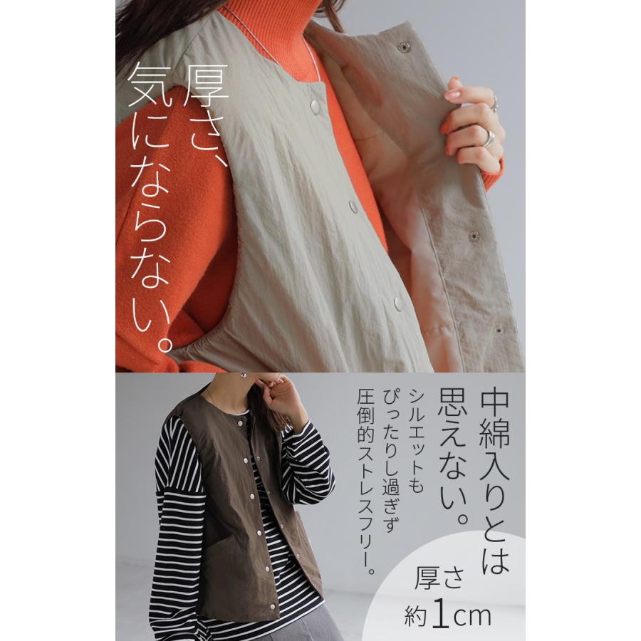 ベスト 軽量 中綿 レディース トップス レイヤード 重ね着 防寒 薄い 無地 ノースリーブ ジレ アウター インナーダウン ダウン シワになりにくい クルーネック | HUG.U | 08