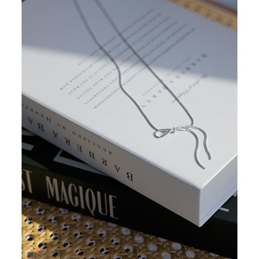 ネックレス リボン デザイン モチーフ レディース アクセ アクセサリー ノット 結び目 チェーン シンプル ニュアンス アジャスター 調整 華奢 細い 合金 ロング | HUG.U | 11