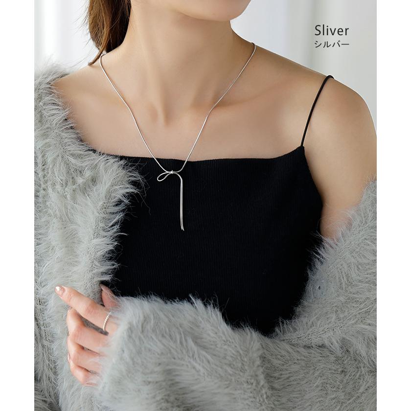 ネックレス リボン デザイン モチーフ レディース アクセ アクセサリー ノット 結び目 チェーン シンプル ニュアンス アジャスター 調整 華奢 細い 合金 ロング | HUG.U | 09