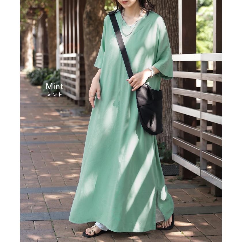 ワンピース ロング レディース ロングワンピース マキシ丈 半袖 Vネック キーネック 薄手 軽い 軽量 デニム風 スリット ポケット 落ち感 とろみ Aライン 重ね着 | HUG.U | 17
