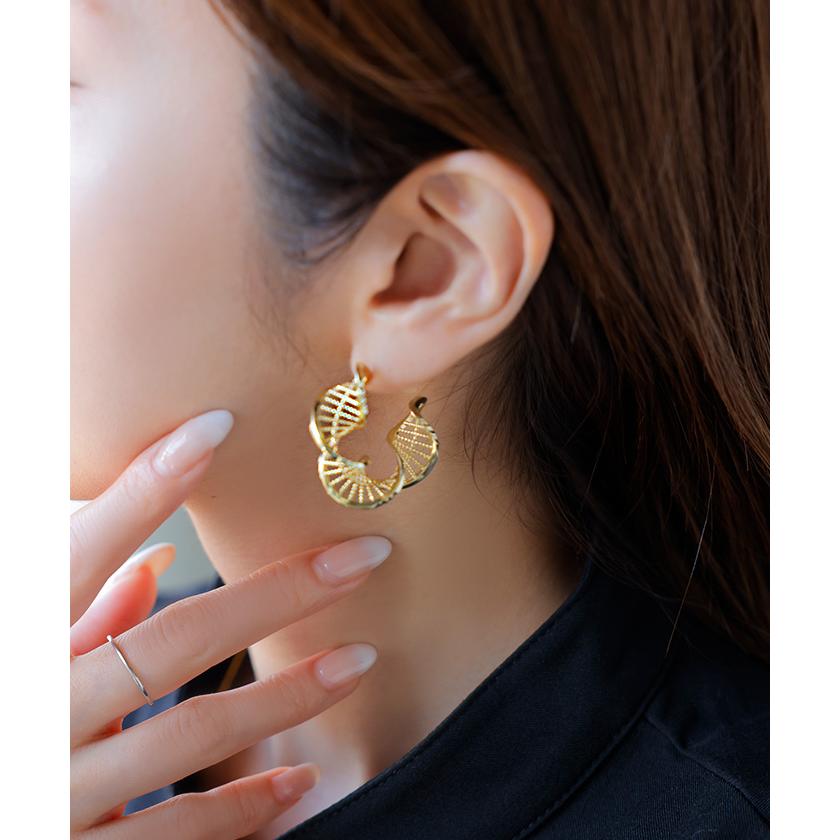 ピアス スパイラル デザイン アクセサリー レディース アクセ 大ぶり 大きめ ツイスト ねじり ウェーブ 螺旋 らせん おしゃれ きれいめ | HUG.U | 14