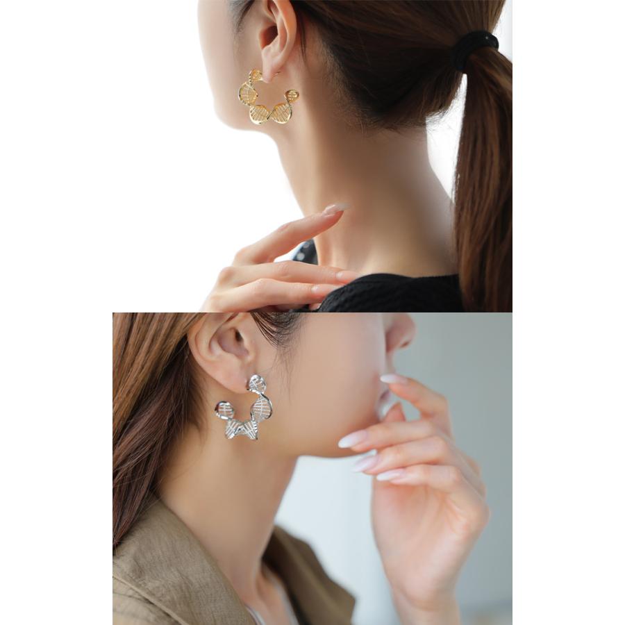 ピアス スパイラル デザイン アクセサリー レディース アクセ 大ぶり 大きめ ツイスト ねじり ウェーブ 螺旋 らせん おしゃれ きれいめ | HUG.U | 08