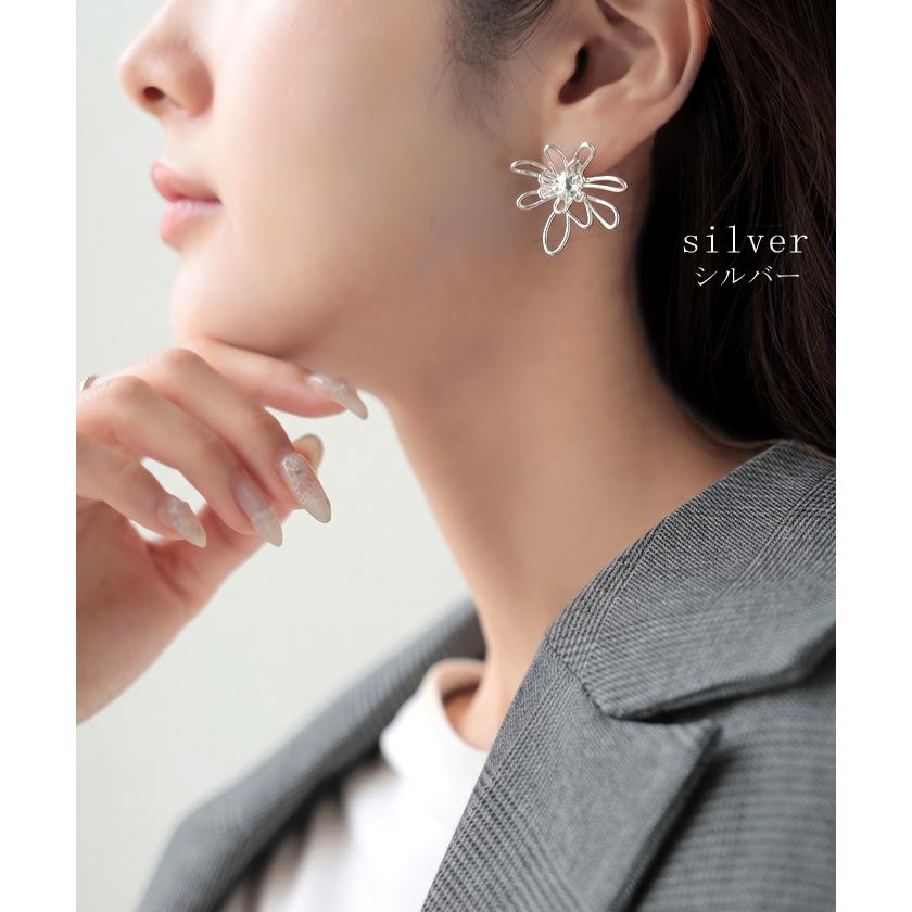ピアス 花 モチーフ デザイン アクセサリー レディース アクセ 大ぶり 大きめ 花びら フラワー ぷっくり おしゃれ きれいめ ニュアンス シルバーアクセサリー | HUG.U | 09