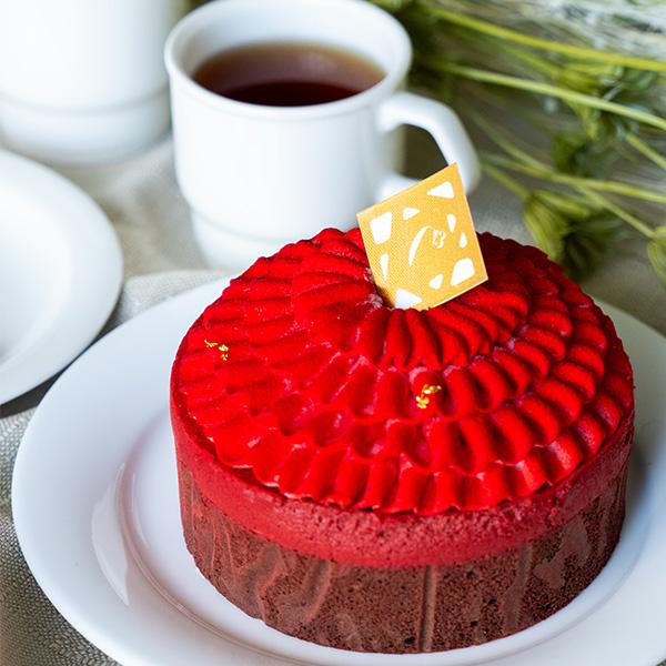 ケーキ 誕生日ケーキ 敬老の日 2026 お菓子 ギフト スイーツ プレゼント C3 ※同梱不可 フラワーケーキ＜ショコラ＆フレーズ＞ 12cm 4号 CFC-30FG △ ※同梱不可 | C3シーキューブ | 02