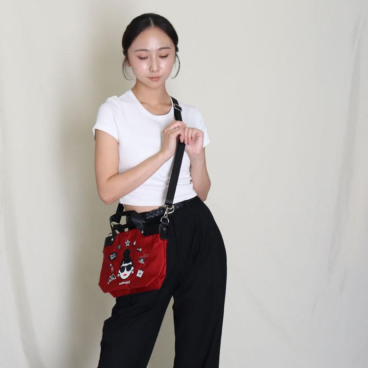 Emma　バッグ2点セット ショルダーバッグ HAPPY FACE EMMA 2way 刺繍 多機能 撥水加工