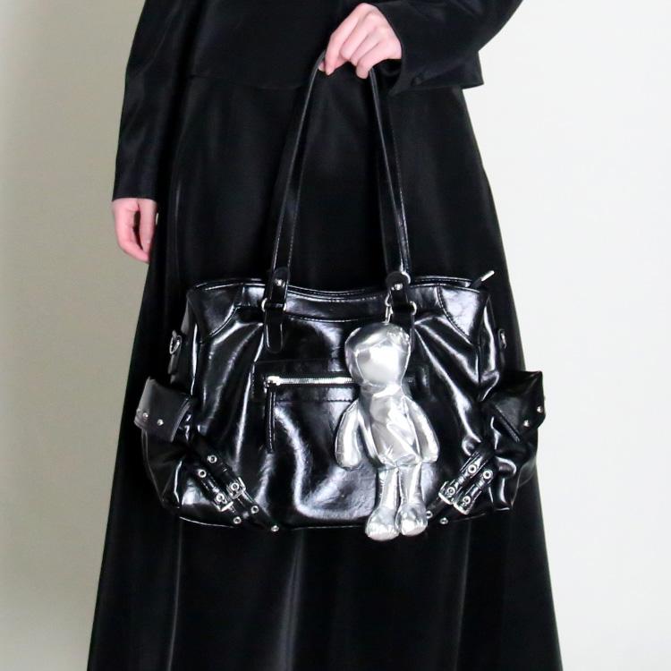 CHANELノベルティ ショルダーバッグ　クマエコバッグ付き ❣️ エコバッグ クマ ぬいぐるみチャーム 2way トートバッグ クマるん
