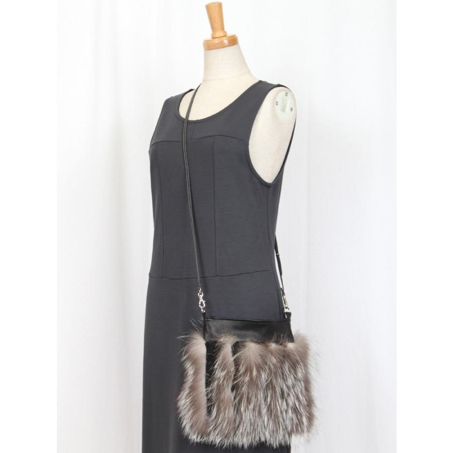 ヴィンテージ　シルバーフォックス頭付き　ショルダーバック　珍品　毛皮 シルバーフォックス ファー ショルダーバッグ ポシェット 本革