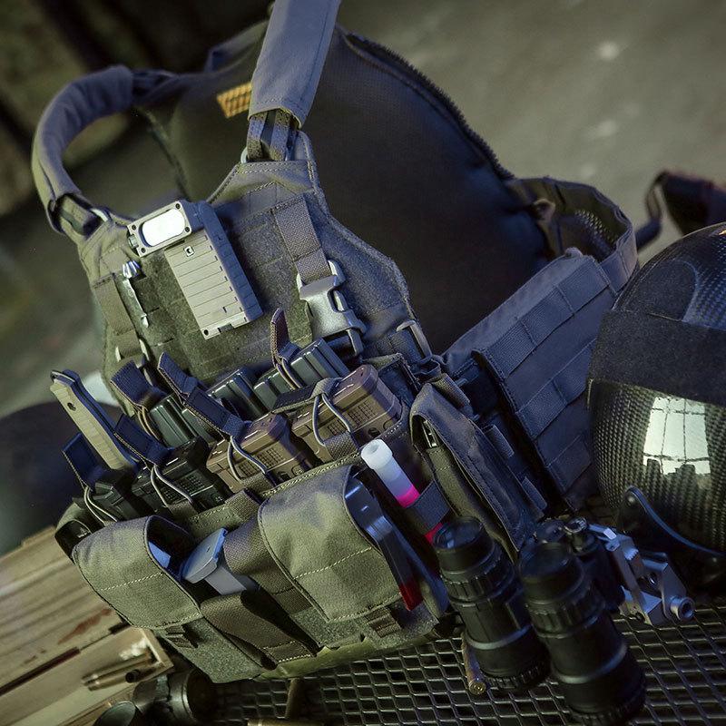 EMERSON MF UW Gen.4チェストリグ用プラカード BK : ミリタリー