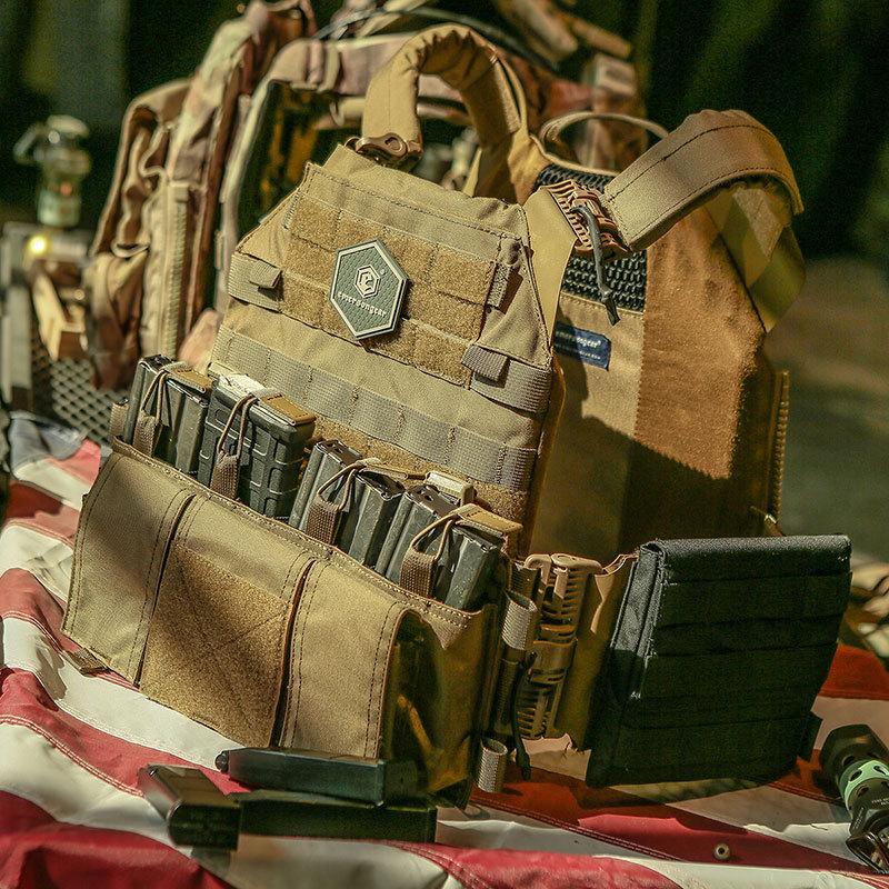 EMERSON CP JPC2.0タイププレートキャリア MC Amazon | EMERSON CP JPC2.0タイププレートキャリア (クイックリリース