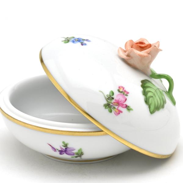 ヘレンド(Herend) 小物入れ(直径:8cm)薔薇飾り ミルフルール(06012/MF) ハンドメイド 磁器製 ボンボン入れ 小筐 アクセサリー入れ 送料無料 ギフト包装無料 新品_4
