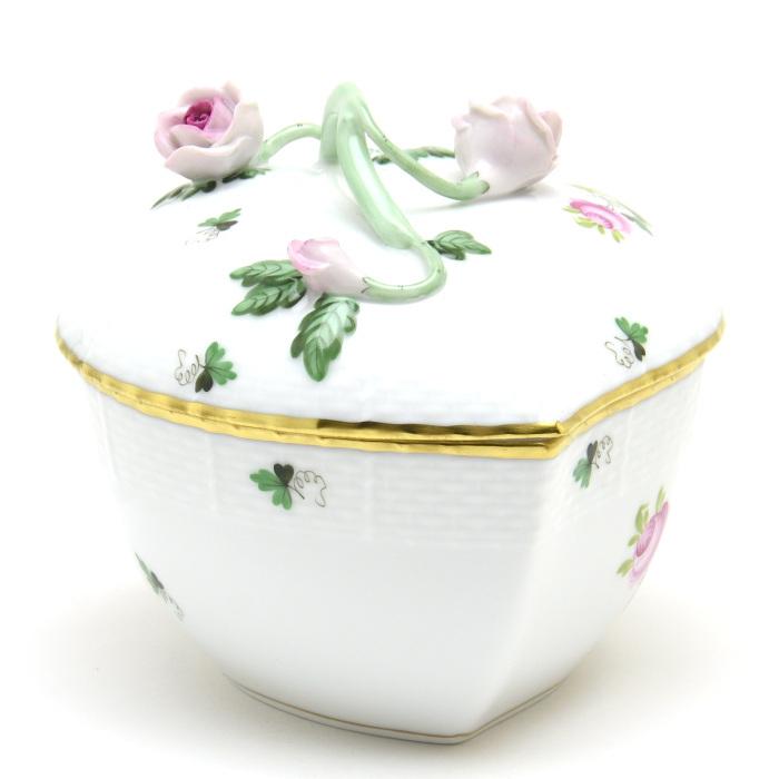 ヘレンド(Herend) ウィーンの薔薇・シンプル(06000/VRHS) ハート形小物入れ(L)(高さ:11.5cm)薔薇と枝の飾り 磁器製 ボンボン入れ 送料無料 ギフト包装無料 新品の画像