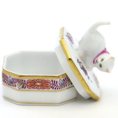 ヘレンド　置物　小物入れ　猫 HERENDヘレンドフィギュリン猫&小物入れ ヘレンド フィギュリン