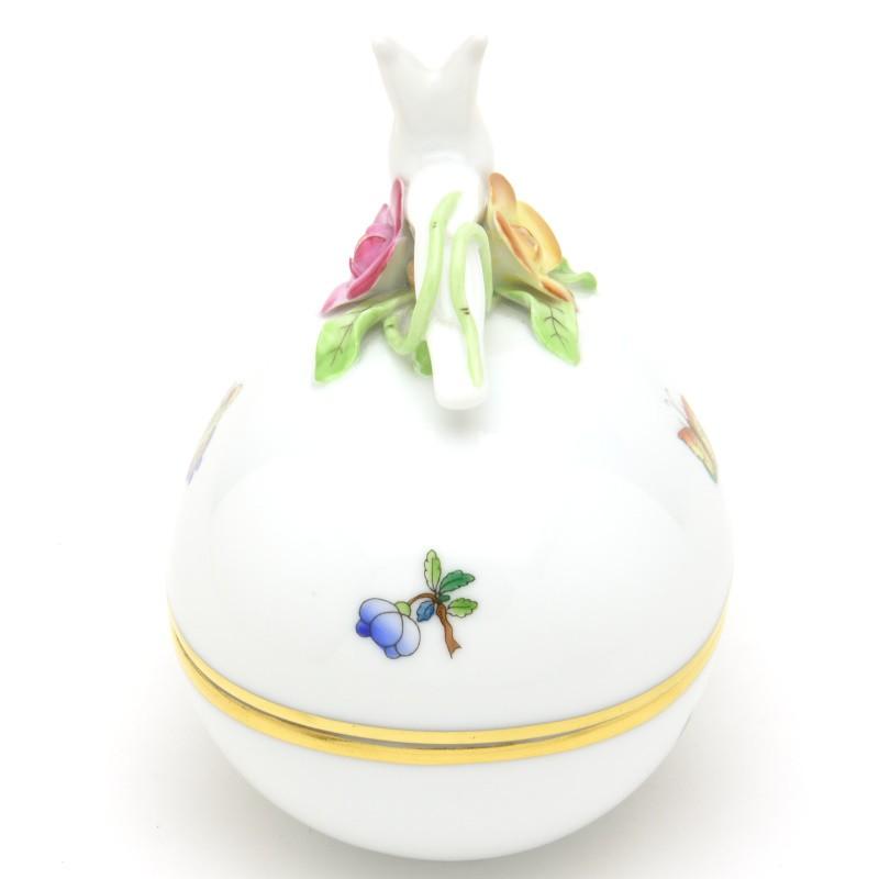 ヘレンド（HEREND） ボンボン入れ 兎と花飾り ヴィクトリアプレーン 卵