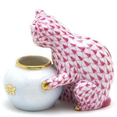 ヘレンド(Herend) ねこ置物(高さ:6.3cm) 猫と金魚鉢(15710/VHP)ピンクの鱗模様 手描き 磁器製 飾り物 オブジェ 送料無料 ギフト包装無料(純正ボックス使用) 新品_1