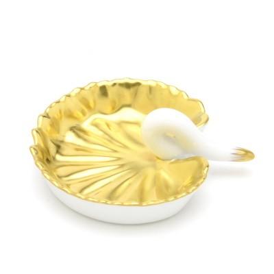 ヘレンド（HEREND） 蓮の葉(長さ:5.5cm)白鳥モチーフ ヴィクトリア 