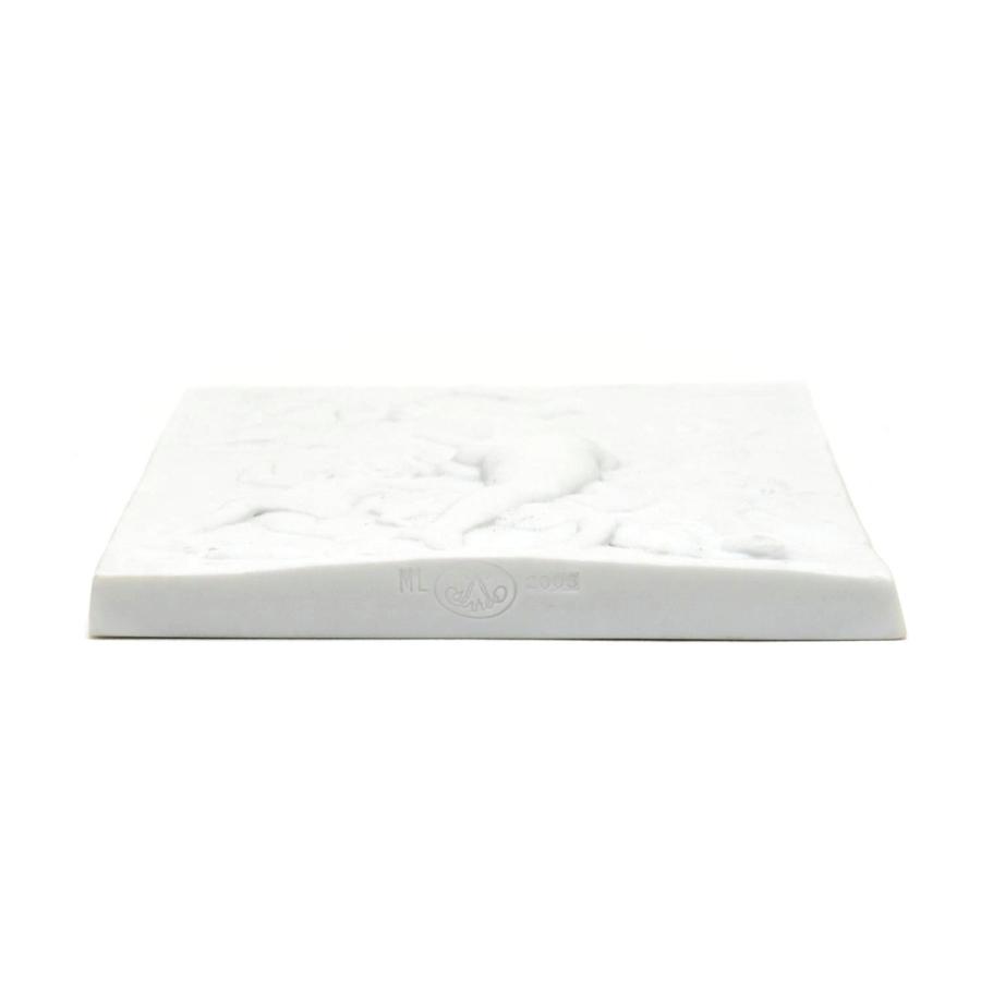 セーブル(Sevres) 白磁 飾り物 愛の妖精(高さ:19.5cm)浅浮き彫り 2003年:Murielle Laforie作【フランス国立セーブル製陶所から直接買い付け】送料無料【新品】の画像