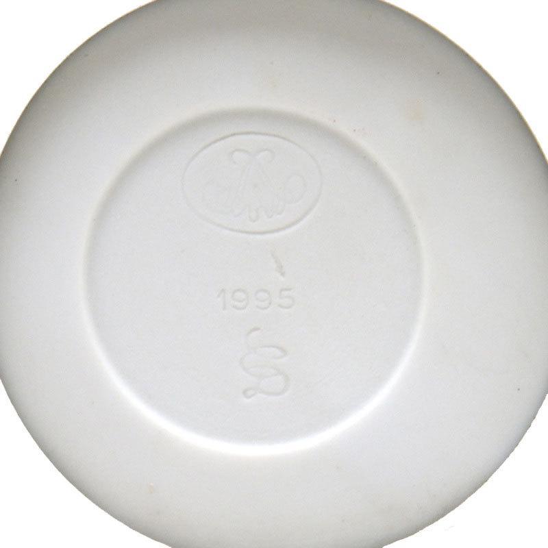 セーブル(Sevres) 白磁 飾り物 ランブイエのナヴェット(No.1)(高さ:21.5cm)浅浮き彫り 2001年:Dominique Combot作【セーブル製陶所から直輸入】送料無料 新品の画像