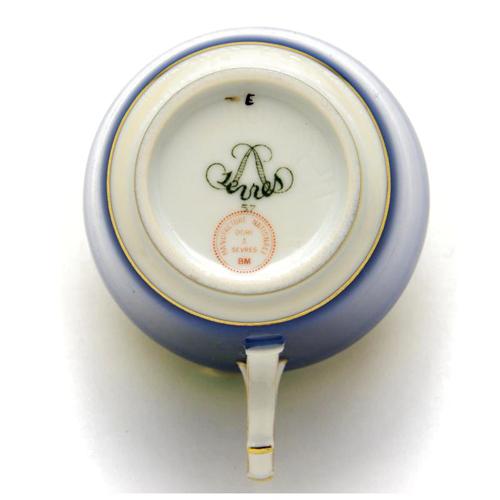 希少】セーブル(Sevres) デミタスコーヒーカップ(110cc)＆ソーサー