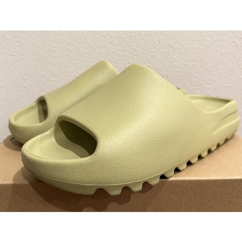 新品ADIDAS YEEZY SLIDE アディダス イージースライド 23.5 ADIDAS YEEZY SLIDE アディダス イージー スライド 23.5