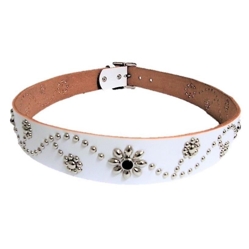 栃木レザー フラワー型 スタッズベルト 白 ブラックスポッツ 日本製