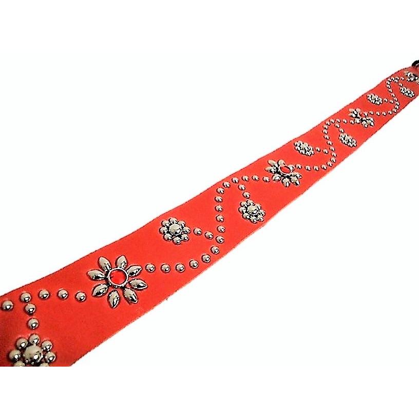 栃木レザー フラワー型 スタッズベルト 赤 レッドスポッツ 日本製