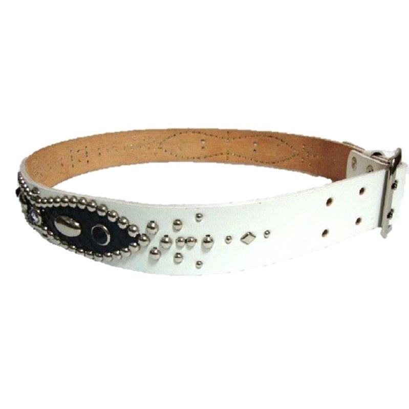 栃木レザー ピーナッツ型 スタッズベルト 白 ダイヤモンドパイソン  